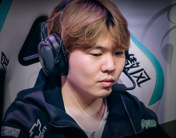 开云-Rookie在西班牙队比赛中败北，刷新纪录引发热议！